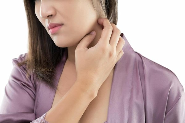 Quels sont les 7 signes qui montrent que le foie est malade ?